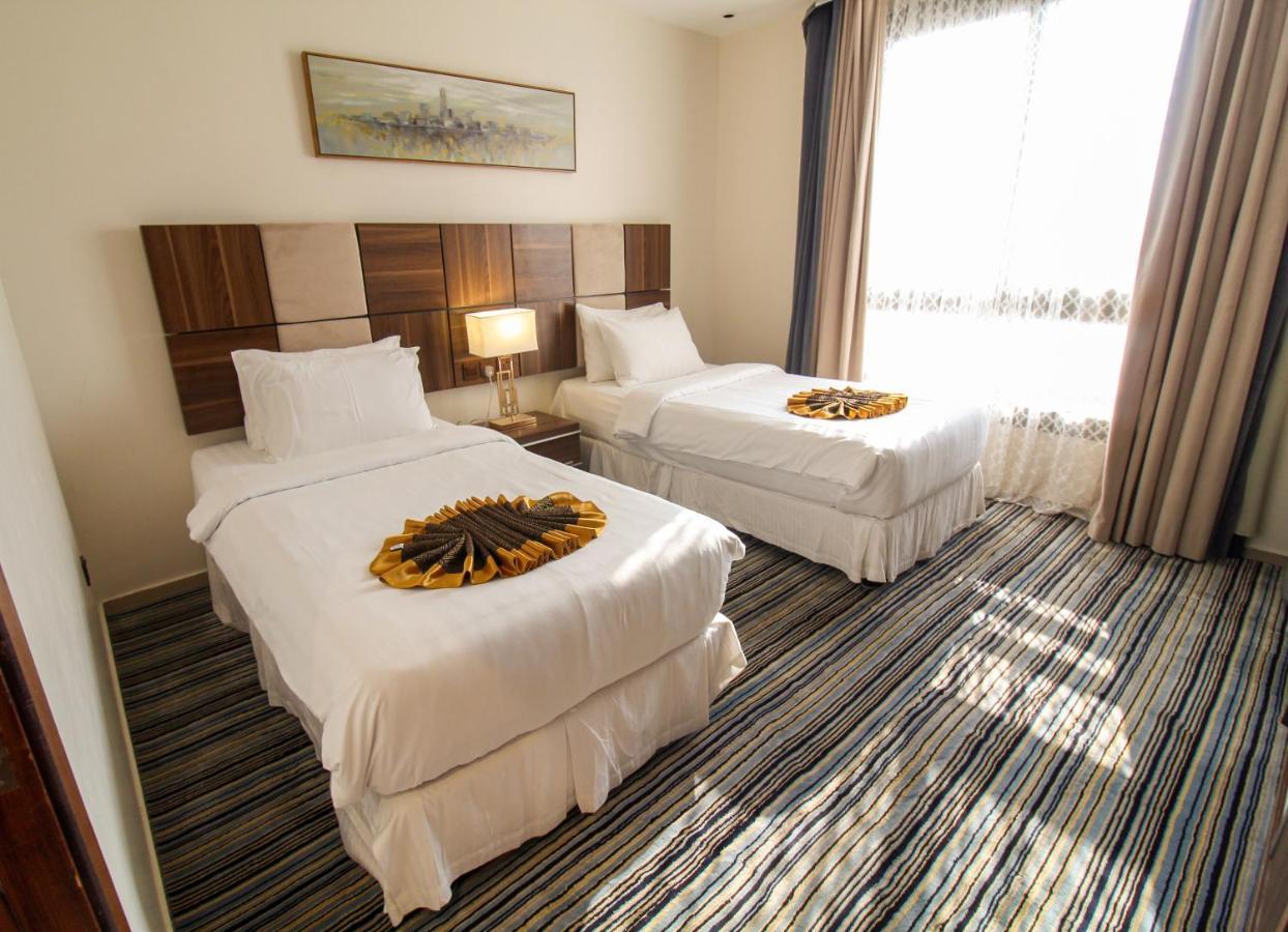 Friesian Hotel Suites Dschidda Exterior foto