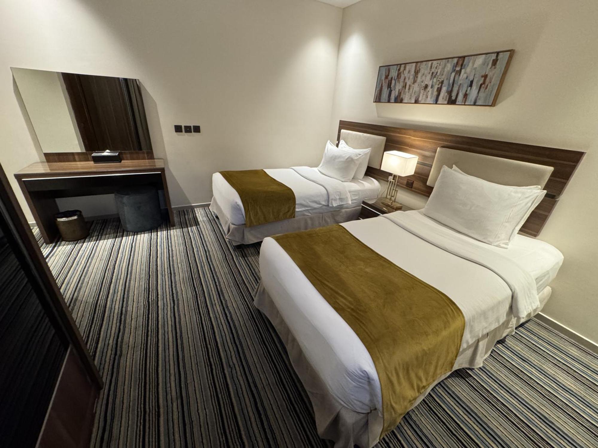 Friesian Hotel Suites Dschidda Exterior foto