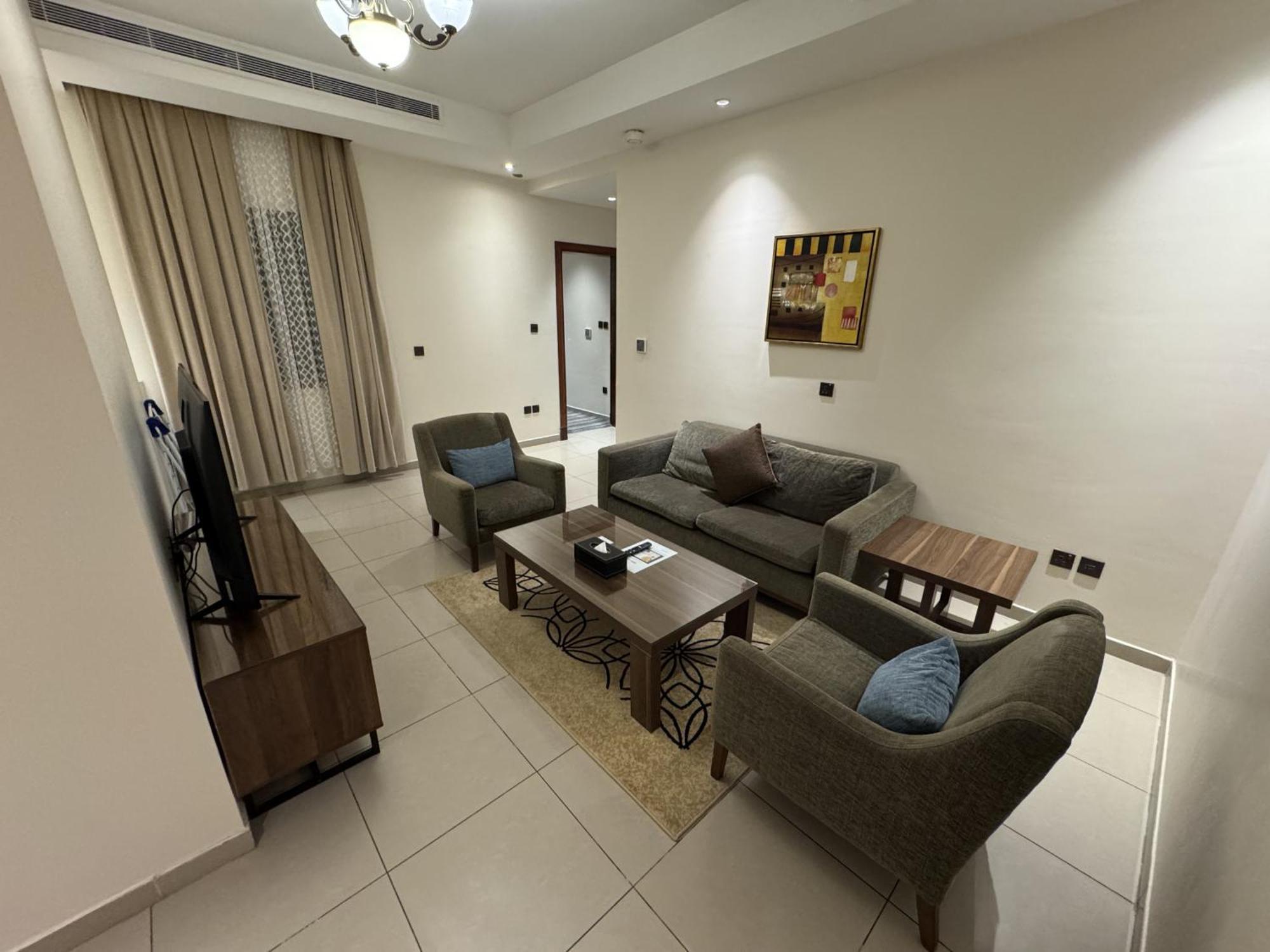 Friesian Hotel Suites Dschidda Exterior foto